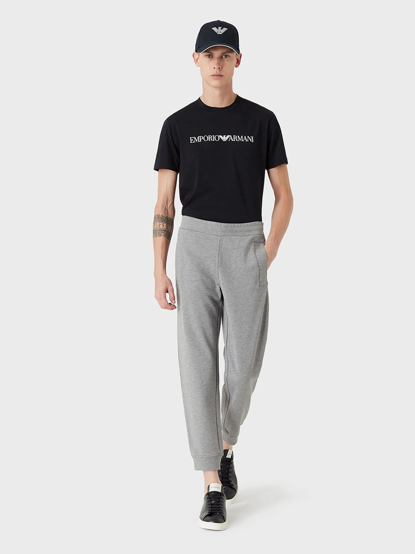 Футболки и поло Emporio Armani модель 8N1TN5-1JPZZ-0974 Футболки и поло Emporio Armani модель 8N1TN5-1JPZZ-0974 Фото