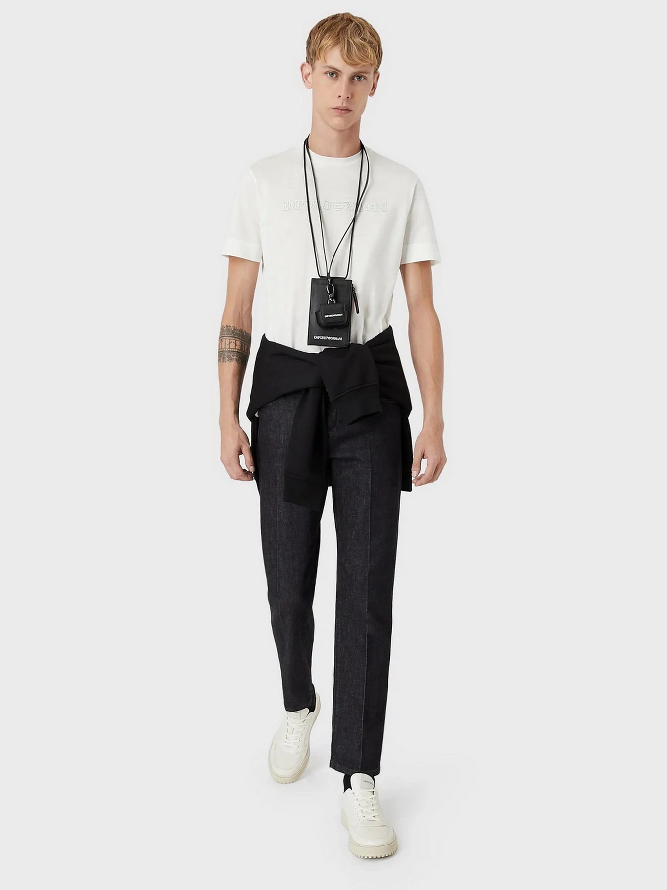 Футболки и поло Emporio Armani модель 6K1TB7-1JSAZ-0162 Футболки и поло Emporio Armani модель 6K1TB7-1JSAZ-0162 Фото