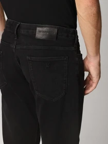 Джинсы Emporio Armani Slim модель 8N1J06-1G0IZ-0006 Фото