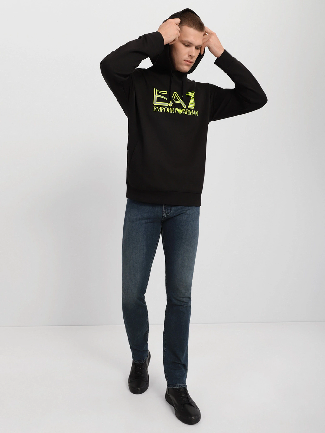 Джинси Emporio Armani Slim модель 8N1J45-1G19Z-0942 Фото