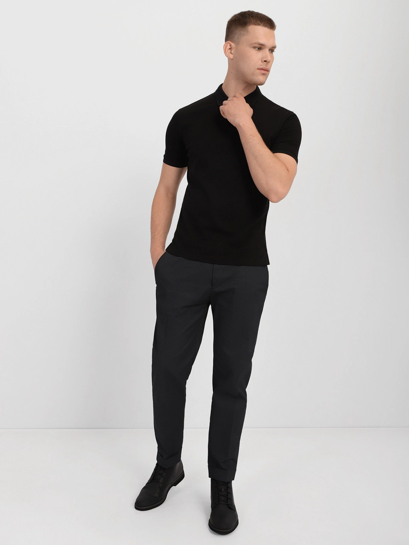 Брюки Emporio Armani модель 8N1PN6-1NK0Z-0999 Фото