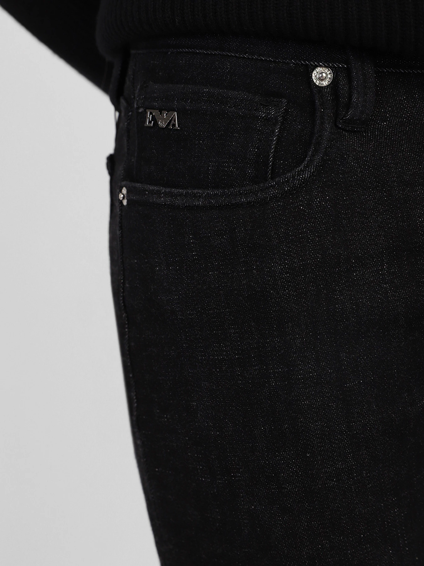 Джинсы Emporio Armani Straight модель 6K1J75-1DIMZ-0005 Джинсы Emporio Armani Straight модель 6K1J75-1DIMZ-0005 Фото