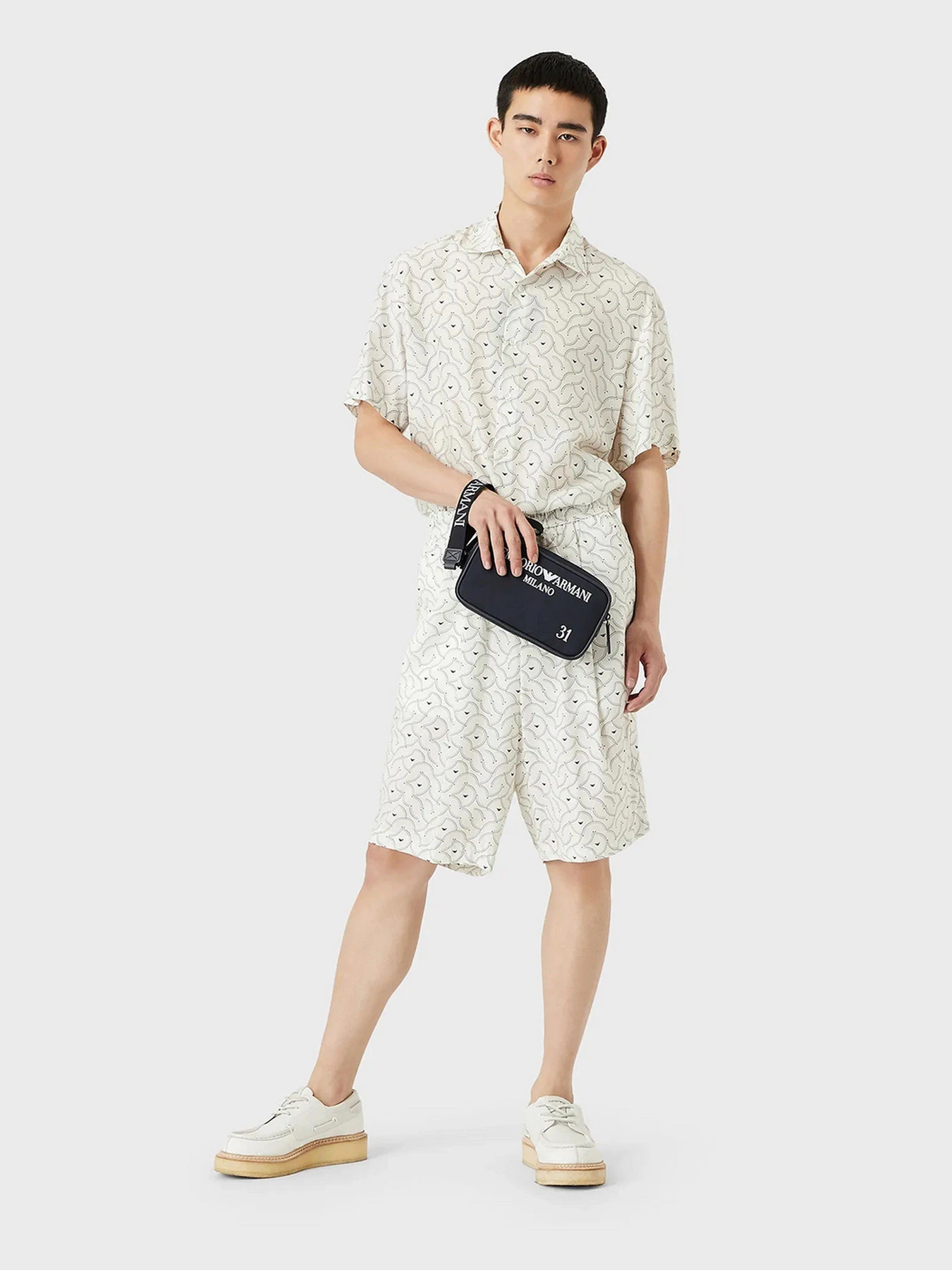 Рубашки Emporio Armani модель 3L1CB9-1NBOZ-F125 Рубашки Emporio Armani модель 3L1CB9-1NBOZ-F125 Фото