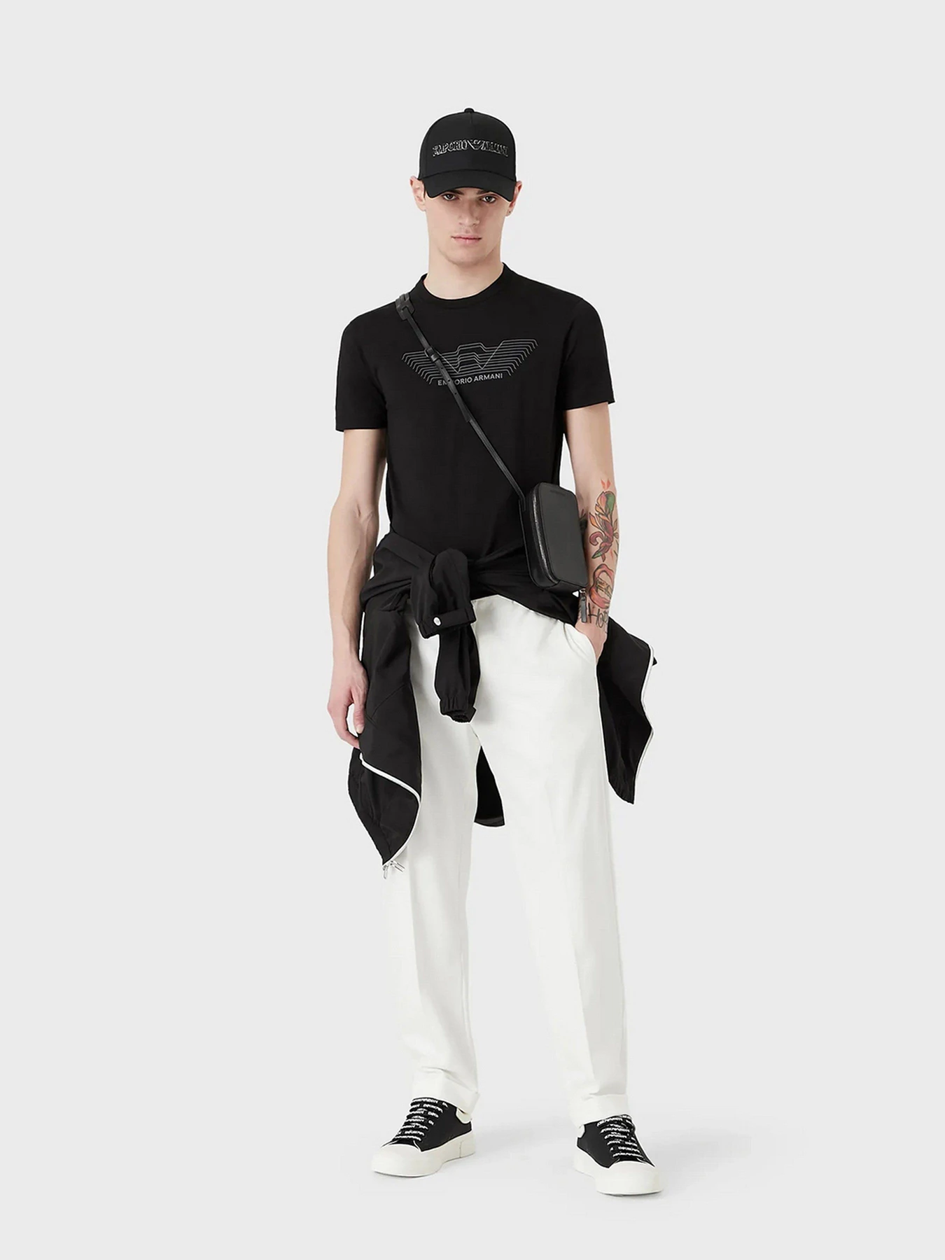 Футболки и поло Emporio Armani модель 3L1TFD-1JPZZ-0999 Футболки и поло Emporio Armani модель 3L1TFD-1JPZZ-0999 Фото