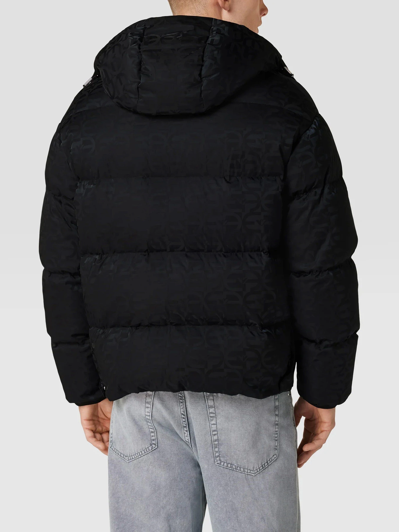 Куртки та дублянки Emporio Armani модель 6L1BH2-1NLLZ-0920 Куртки та дублянки Emporio Armani модель 6L1BH2-1NLLZ-0920 Фото