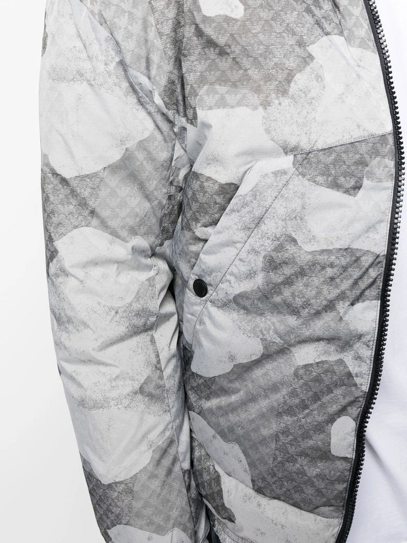 Куртки та дублянки Emporio Armani модель 6L1BP1-1NNAZ-0651 Куртки та дублянки Emporio Armani модель 6L1BP1-1NNAZ-0651 Фото