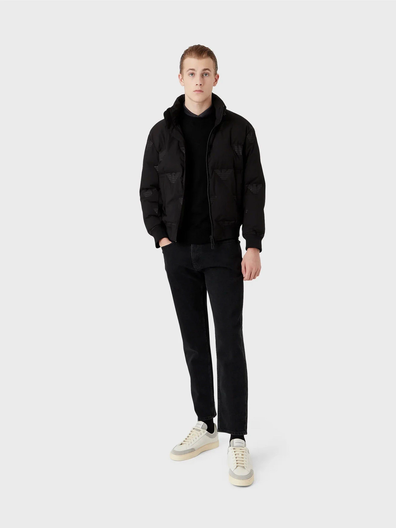 Куртки та дублянки Emporio Armani модель 6L1BP4-1NNDZ-0999 Куртки та дублянки Emporio Armani модель 6L1BP4-1NNDZ-0999 Фото