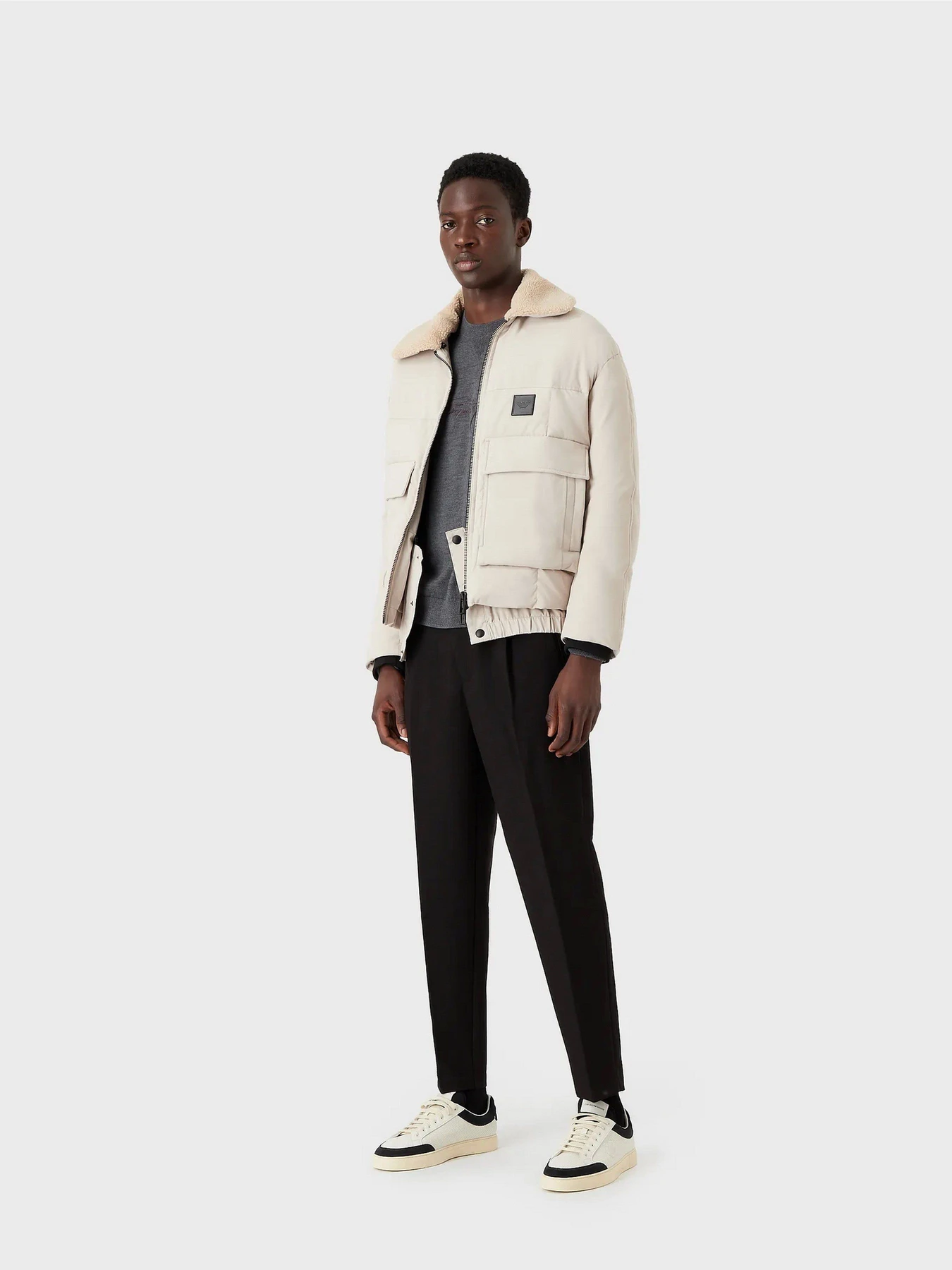 Куртки и дубленки Emporio Armani модель 6L1BP7-1NNIZ-0649 Куртки и дубленки Emporio Armani модель 6L1BP7-1NNIZ-0649 Фото