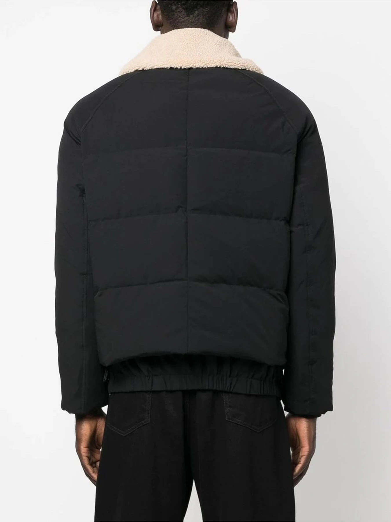 Куртки и дубленки Emporio Armani модель 6L1BP7-1NNIZ-0999 Фото