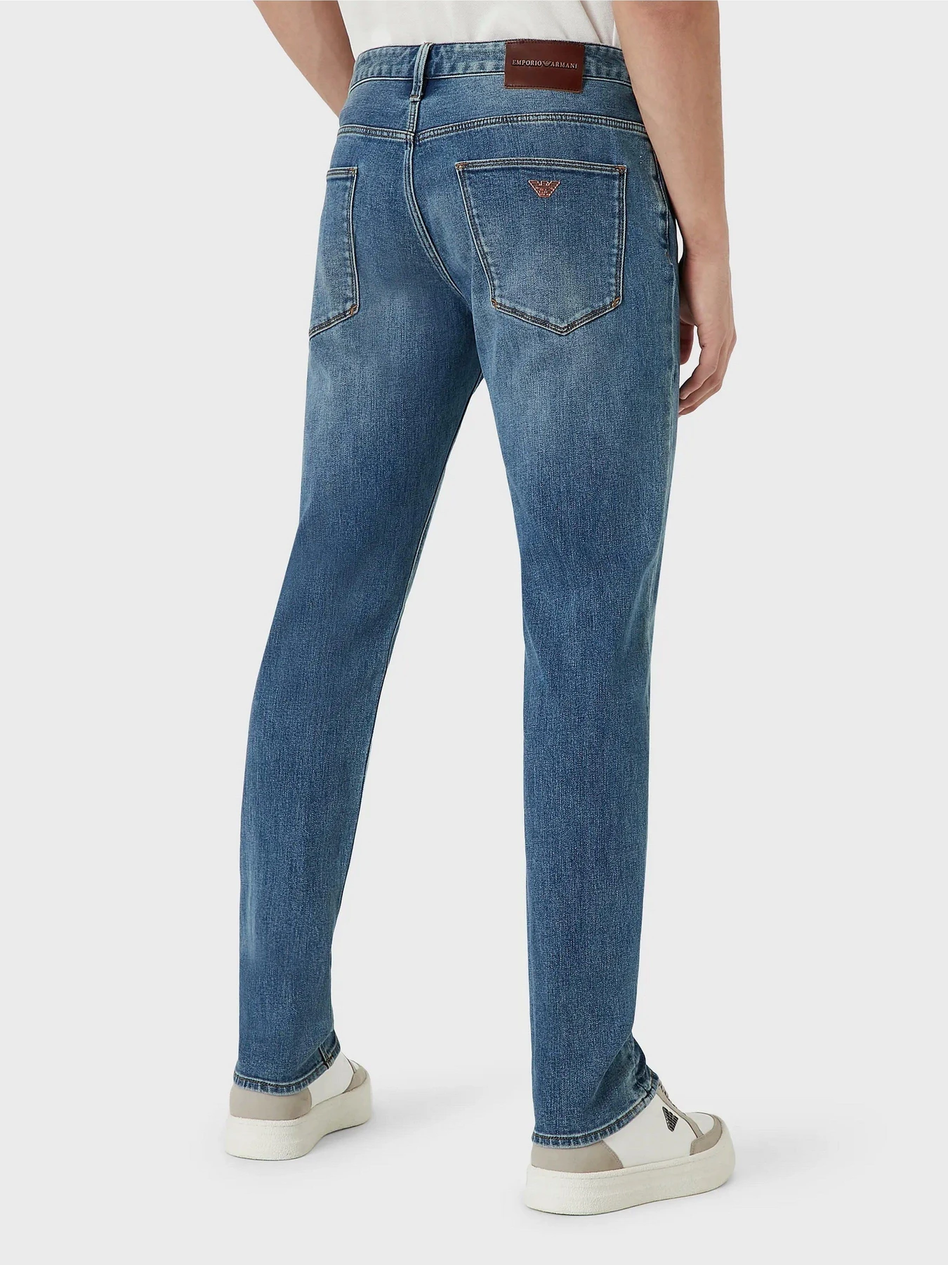 Джинсы Emporio Armani J06 модель 6L1J06-1DMCZ-0942 Фото
