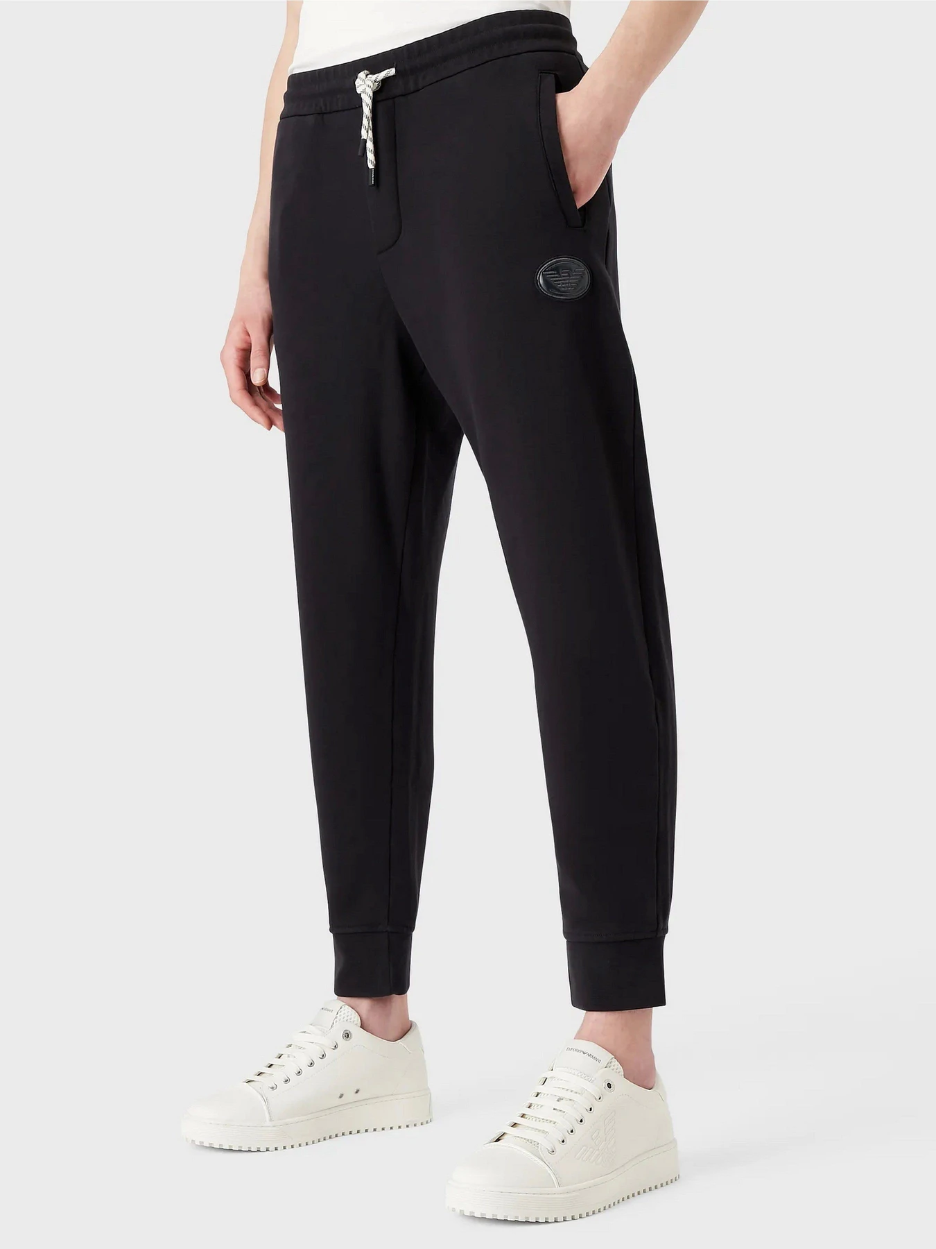 Брюки Emporio Armani модель 6L1P83-1JWPZ-0920 Брюки Emporio Armani модель 6L1P83-1JWPZ-0920 Фото