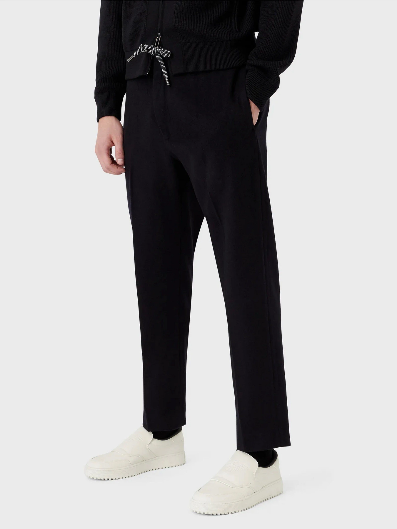 Штани Emporio Armani модель 6L1PB5-1NTYZ-0920 Штани Emporio Armani модель 6L1PB5-1NTYZ-0920 Фото