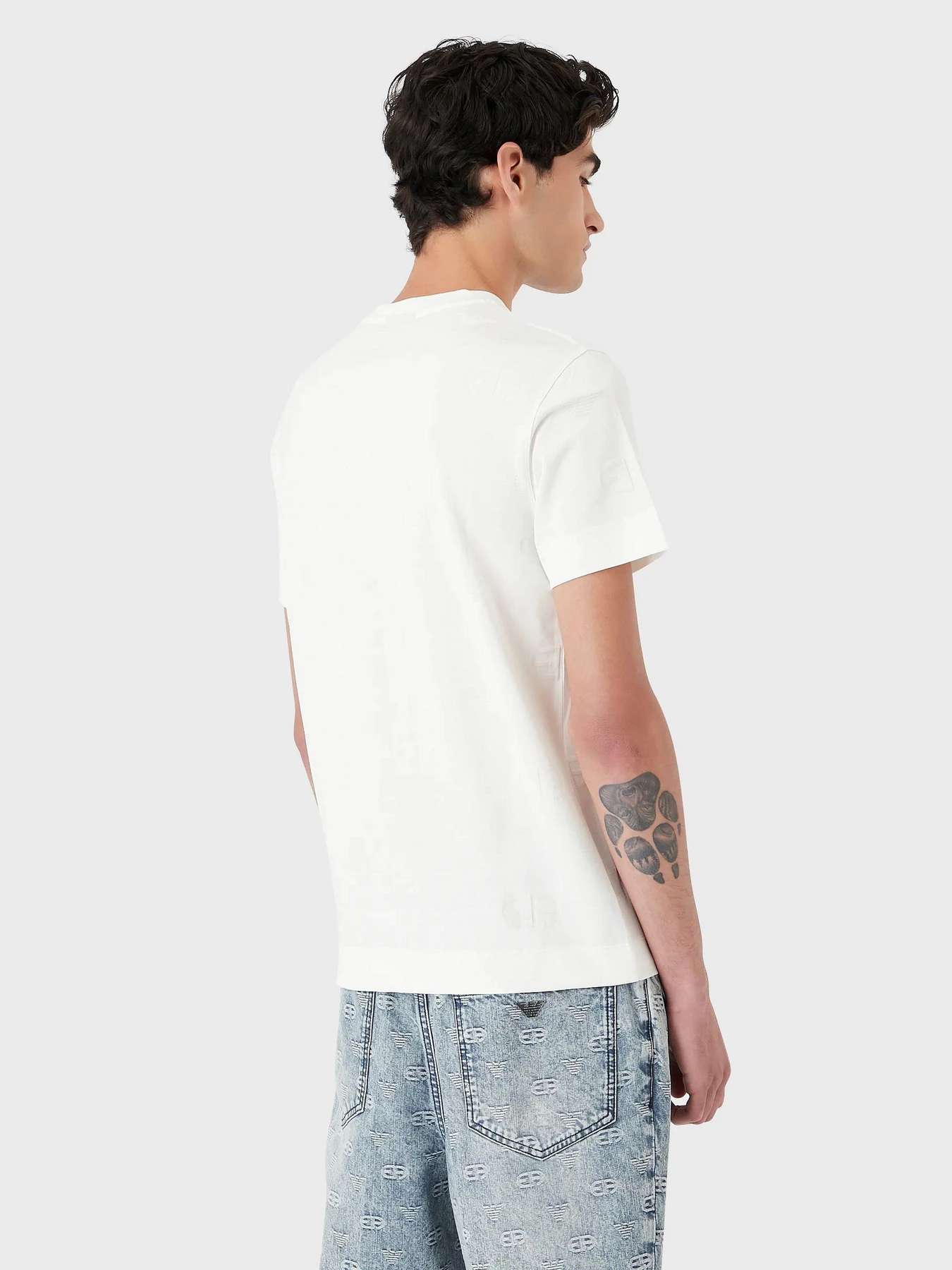 Футболки и поло Emporio Armani модель 6L1TA2-1JGYZ-0176 Футболки и поло Emporio Armani модель 6L1TA2-1JGYZ-0176 Фото