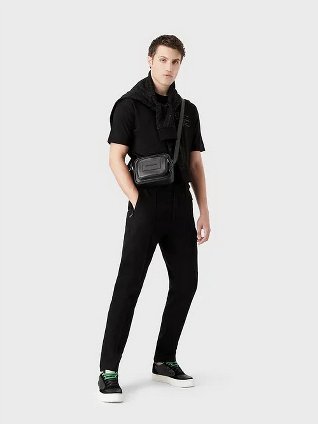 Футболки и поло Emporio Armani модель 6L1TG3-1JSAZ-0030 Футболки и поло Emporio Armani модель 6L1TG3-1JSAZ-0030 Фото