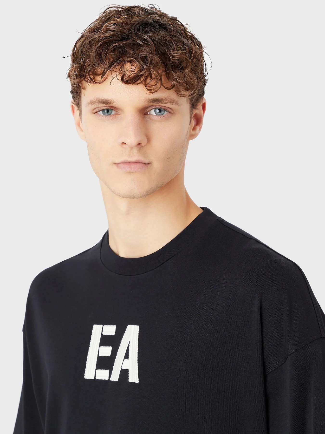 Футболки и поло Emporio Armani модель 6L1TH4-1JWZZ-0920 Фото