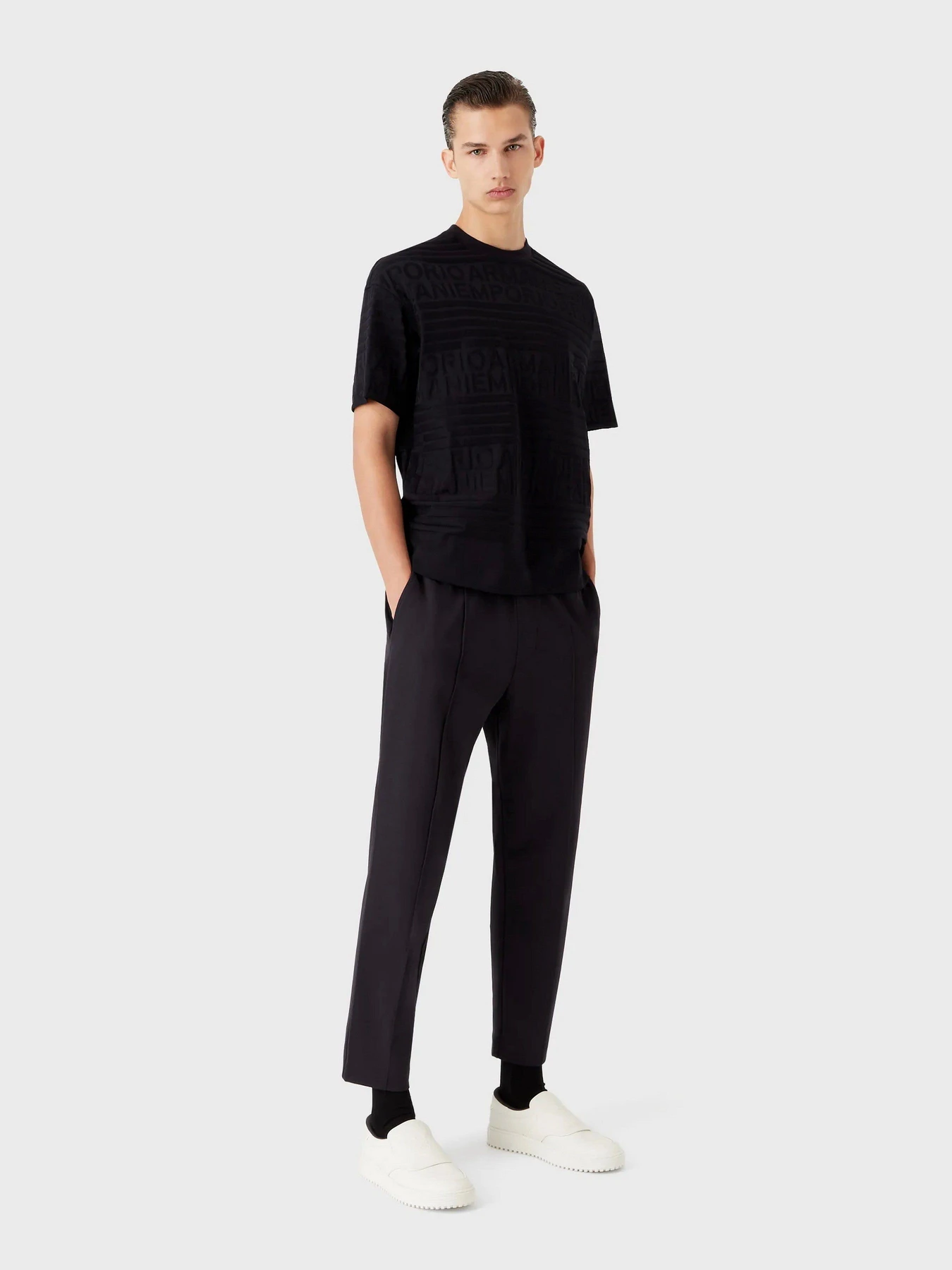 Футболки и поло Emporio Armani модель 6L1TL2-1JGYZ-F987 Футболки и поло Emporio Armani модель 6L1TL2-1JGYZ-F987 Фото