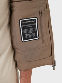 Куртки и дубленки Emporio Armani модель 8N1BQ1-1NLRZ-0431 Фото