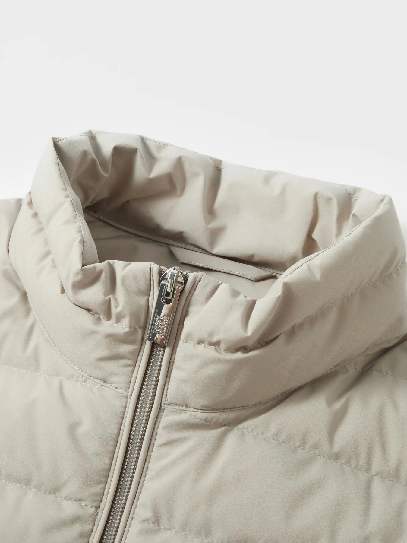 Куртки и дубленки Emporio Armani модель 8N1BQ2-1NLRZ-0135 Фото