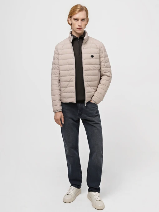 Куртки и дубленки Emporio Armani модель 8N1BQ2-1NLRZ-0135 Фото