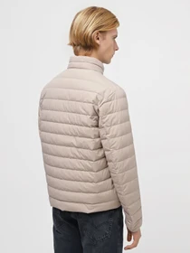 Куртки и дубленки Emporio Armani модель 8N1BQ2-1NLRZ-0135 Фото