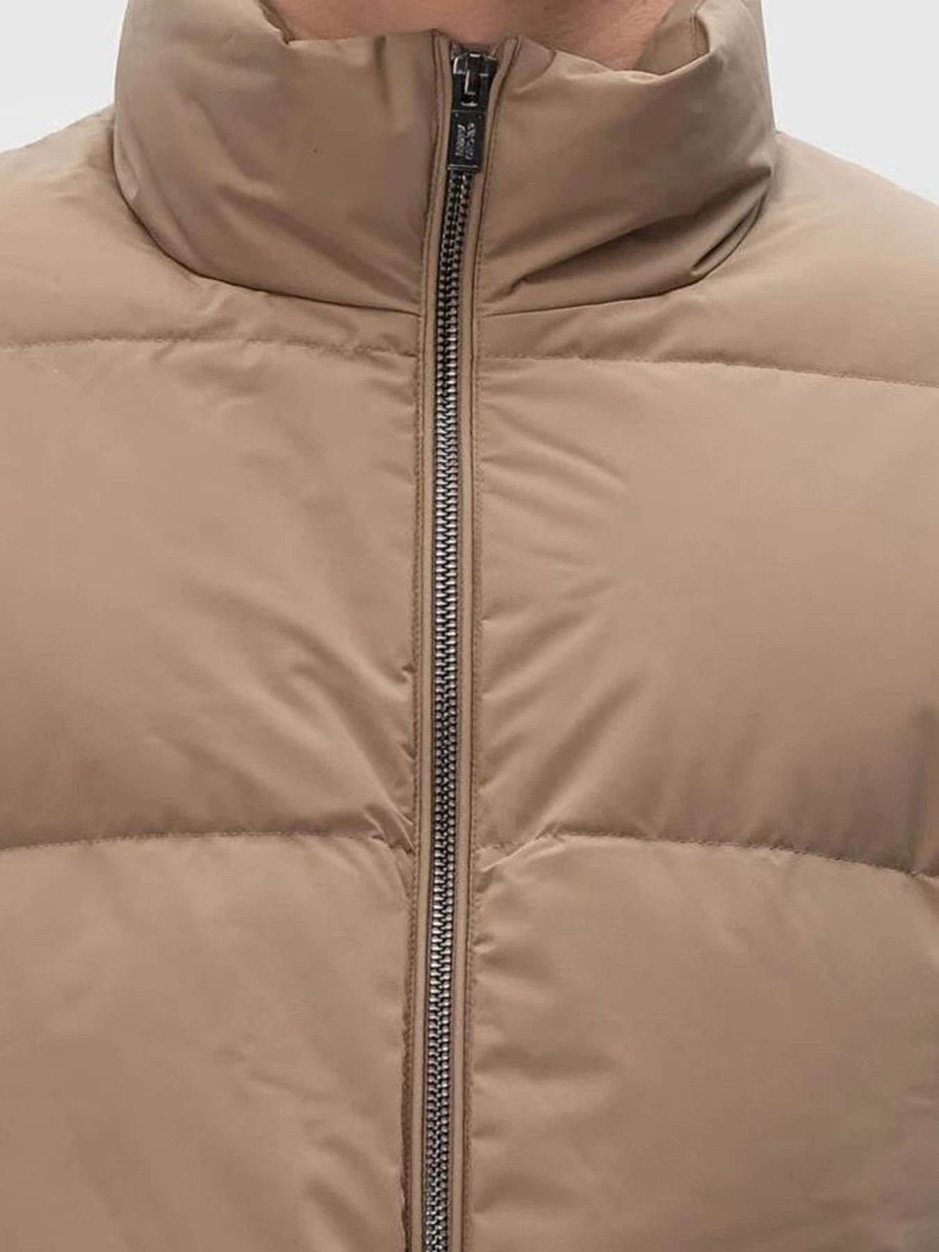 Куртки и дубленки Emporio Armani модель 8N1BQ3-1NLRZ-0137 Куртки и дубленки Emporio Armani модель 8N1BQ3-1NLRZ-0137 Фото