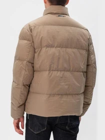 Куртки и дубленки Emporio Armani модель 8N1BQ3-1NLRZ-0137 Фото