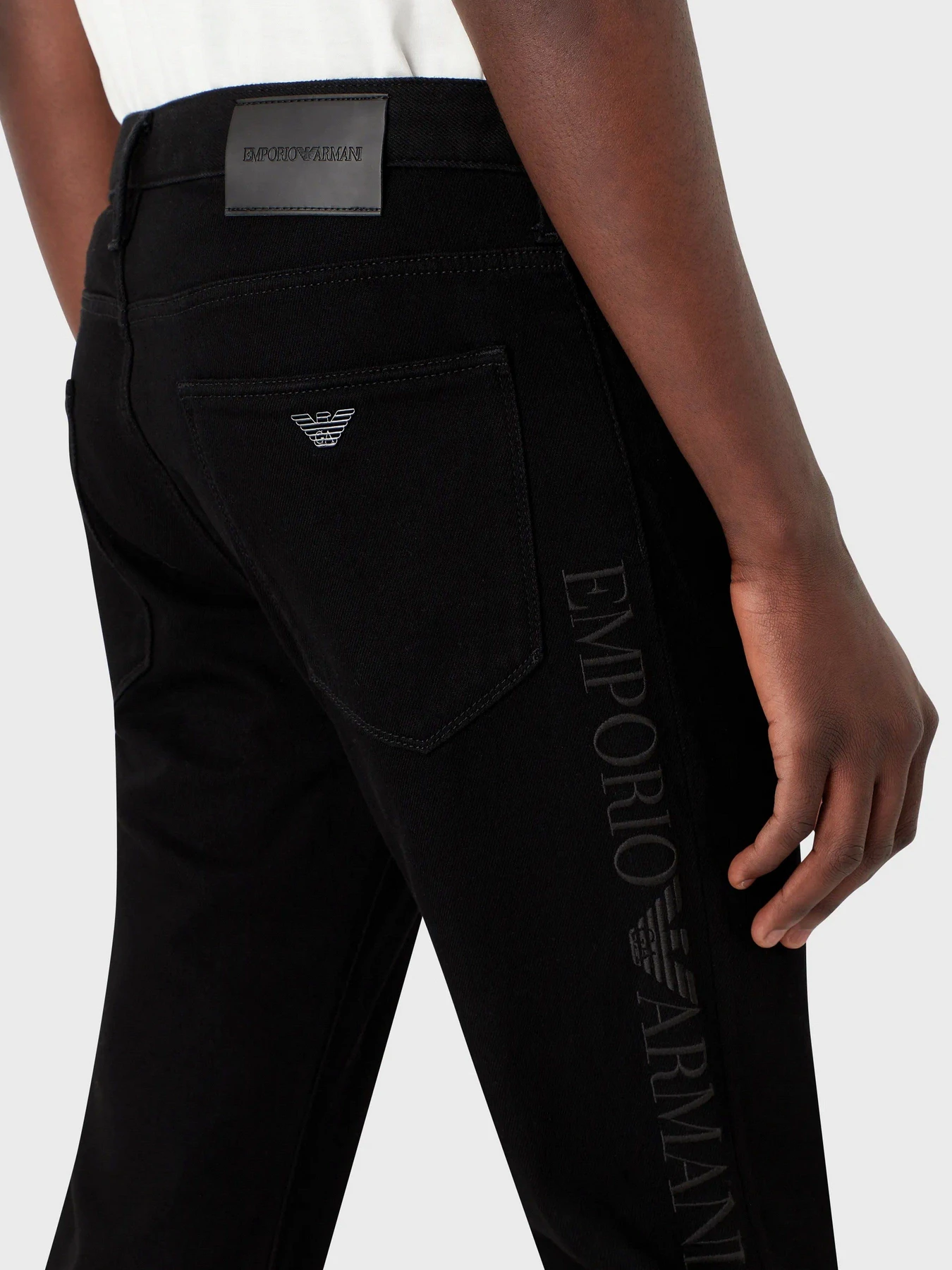 Джинси Emporio Armani J06 модель 3R1J06-1DS1Z-F079 Фото
