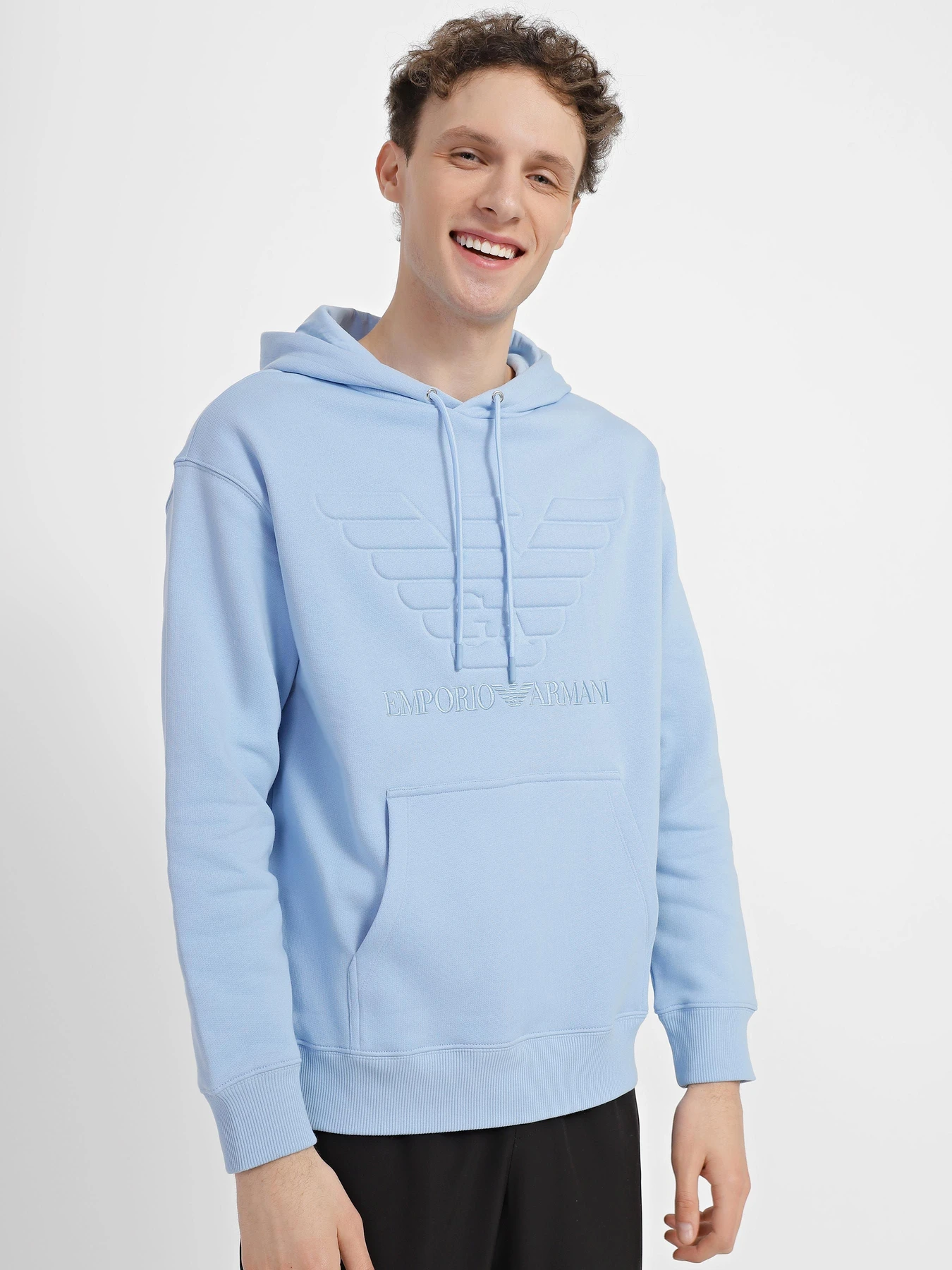 Худі та світшоти Emporio Armani модель 3R1M7Q-1JWEZ-0708 Худі та світшоти Emporio Armani модель 3R1M7Q-1JWEZ-0708 Фото