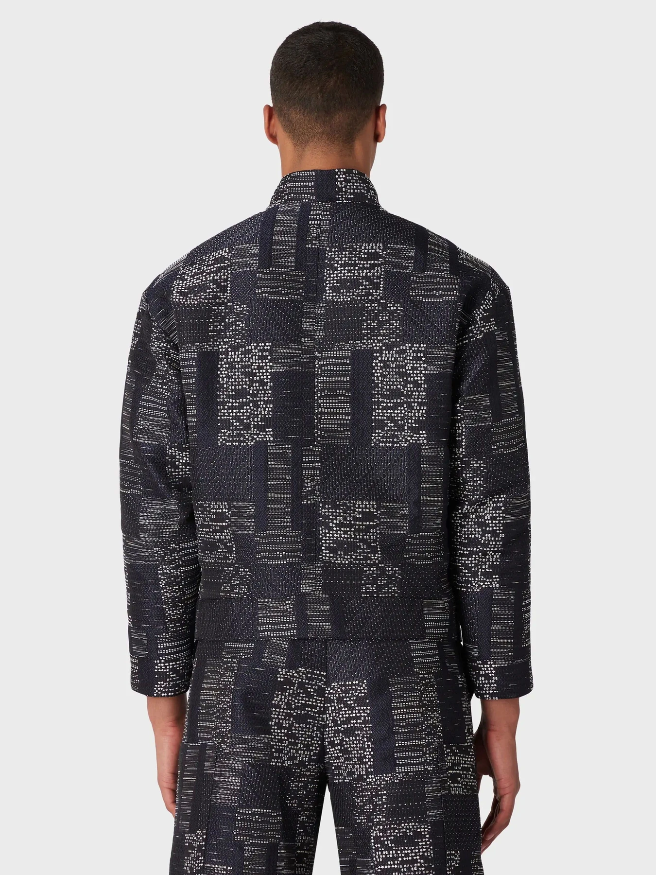 Куртки та дублянки Emporio Armani модель D41R18-D1050-920 Фото