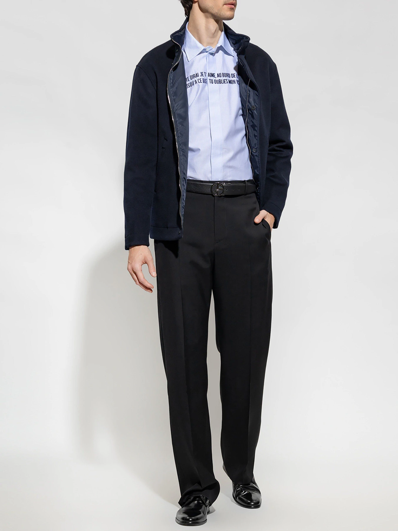 Куртки и дубленки Emporio Armani модель D41R28-D1452-922 Куртки и дубленки Emporio Armani модель D41R28-D1452-922 Фото