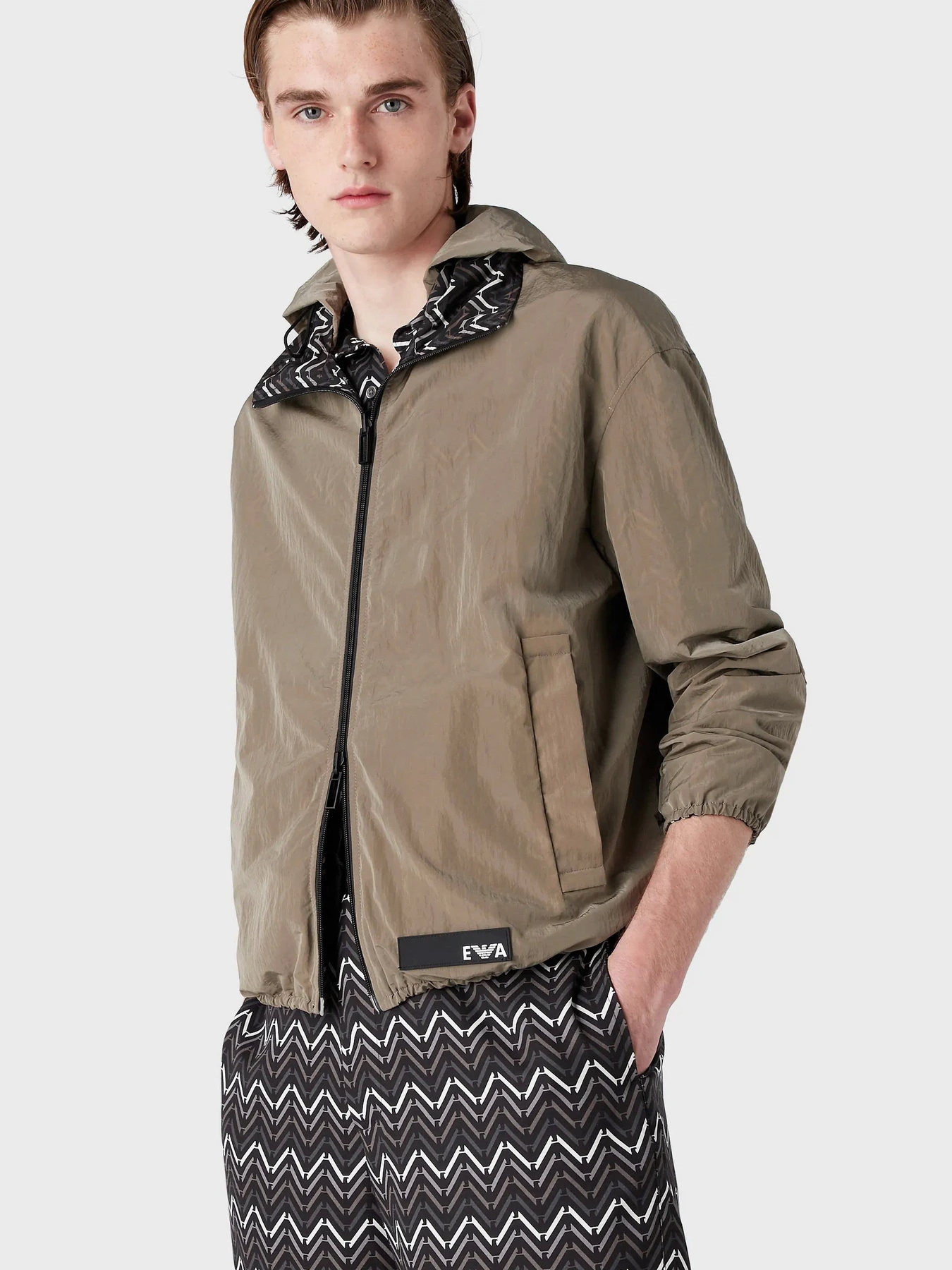 Куртки та дублянки Emporio Armani модель 3R1BR7-1NTDZ-F744 Куртки та дублянки Emporio Armani модель 3R1BR7-1NTDZ-F744 Фото