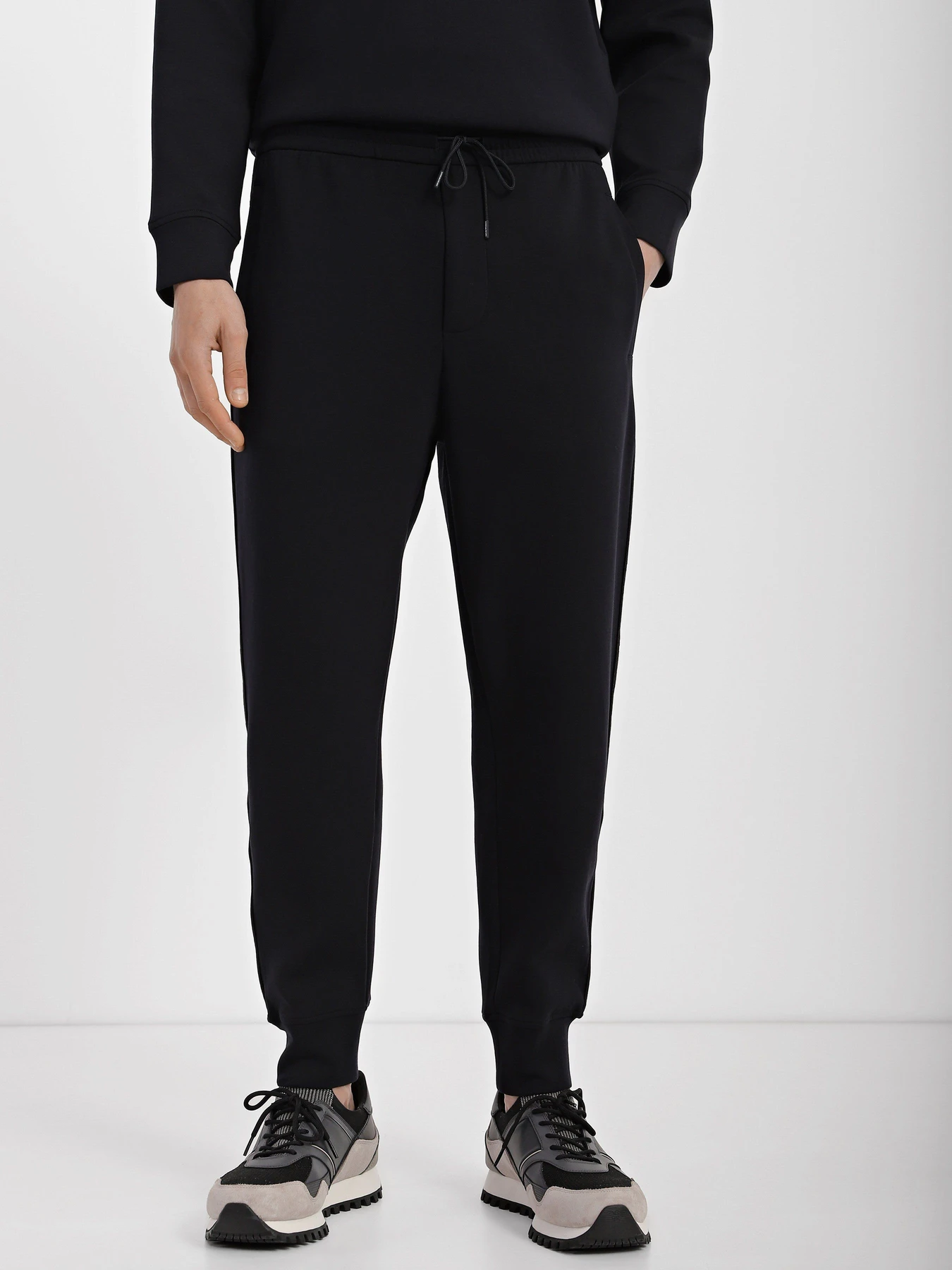 Брюки Emporio Armani модель 3R1PCG-1JHSZ-0920 Брюки Emporio Armani модель 3R1PCG-1JHSZ-0920 Фото