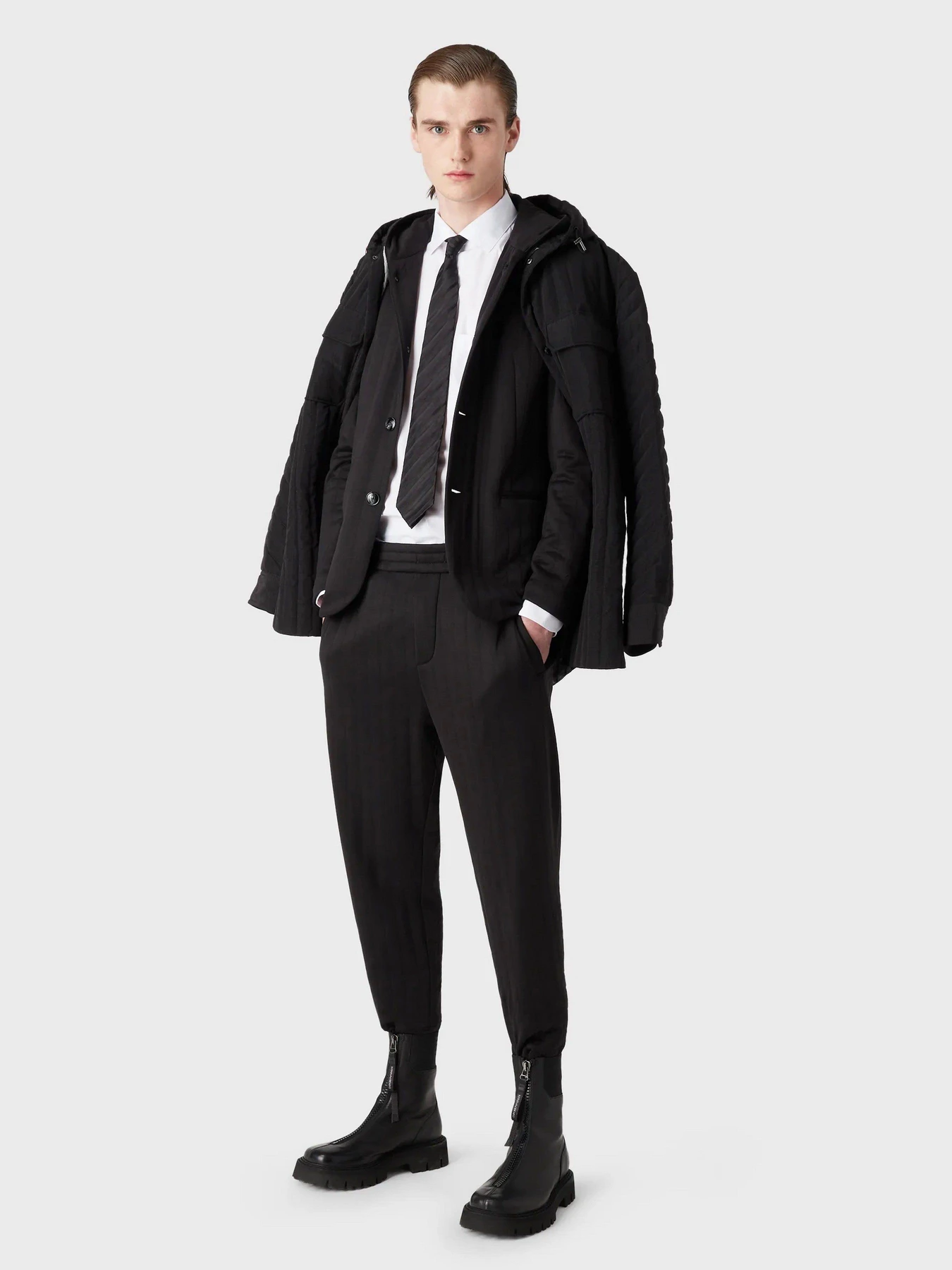 Брюки Emporio Armani модель 3R1PCH-1JIQZ-0999 Брюки Emporio Armani модель 3R1PCH-1JIQZ-0999 Фото