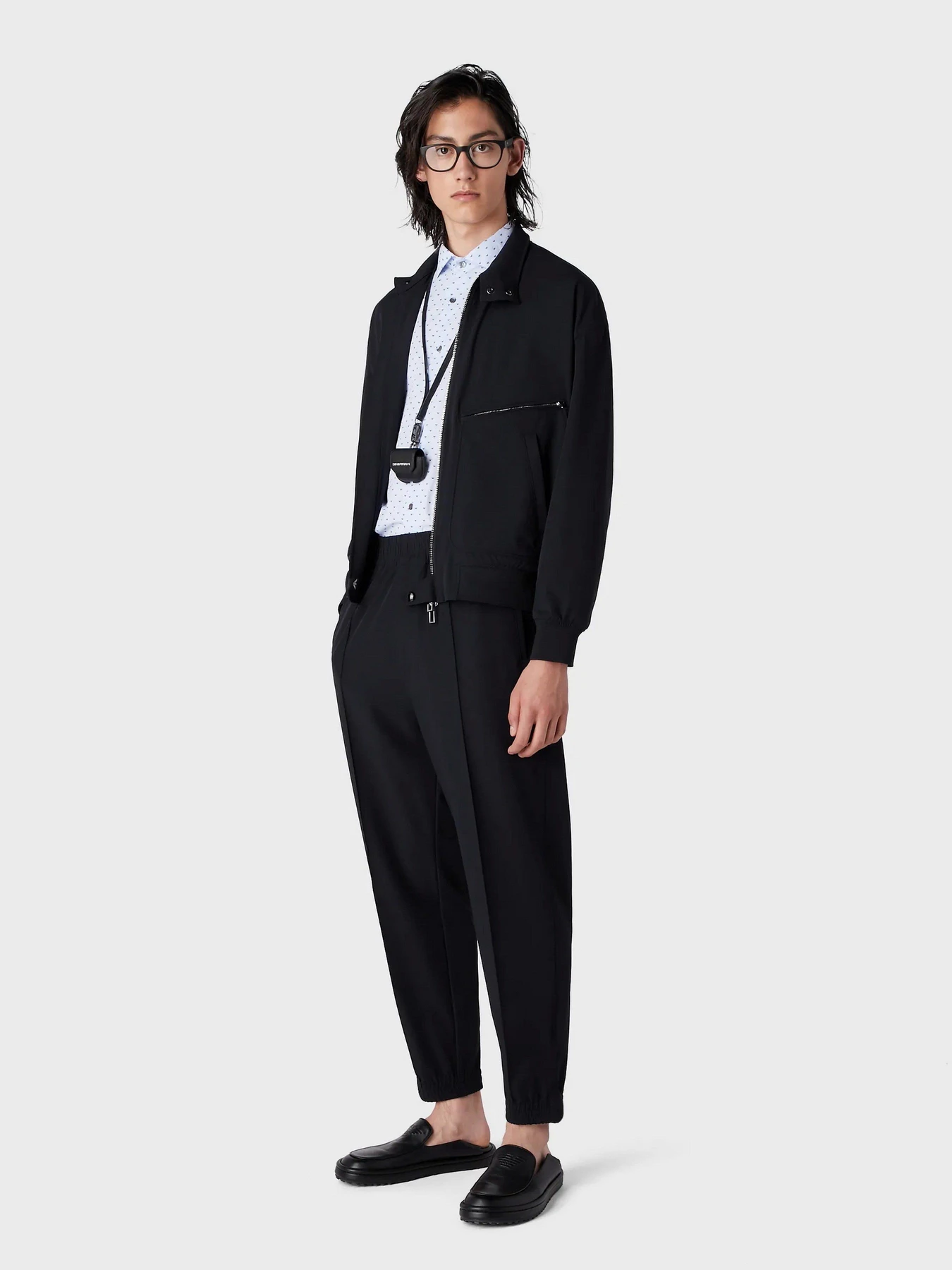 Брюки Emporio Armani модель 3R1PF8-1NNIZ-0920 Брюки Emporio Armani модель 3R1PF8-1NNIZ-0920 Фото