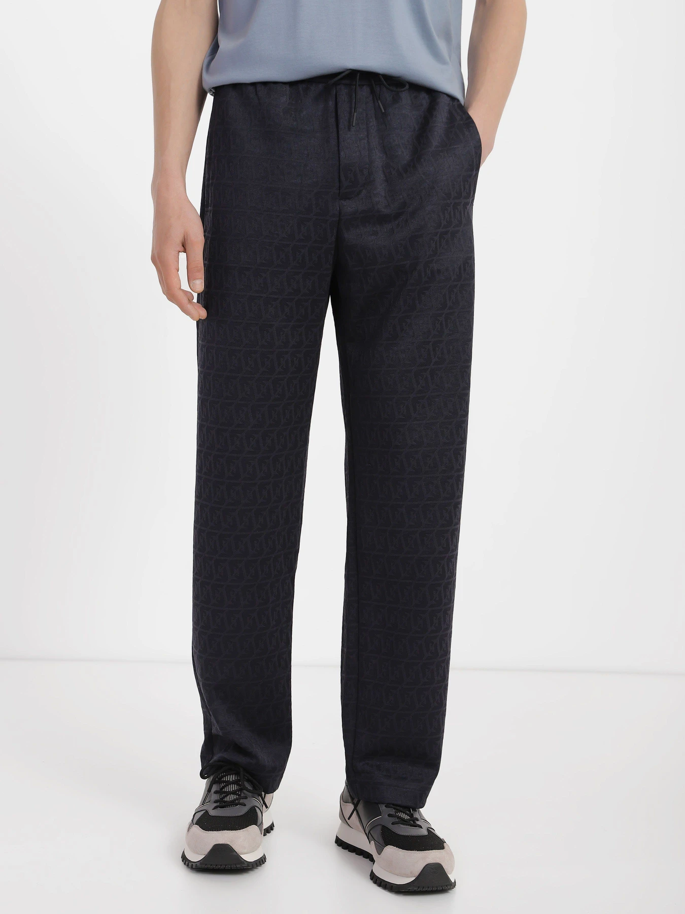 Штани Emporio Armani модель 3R1PZ3-1JMSZ-0920 Штани Emporio Armani модель 3R1PZ3-1JMSZ-0920 Фото