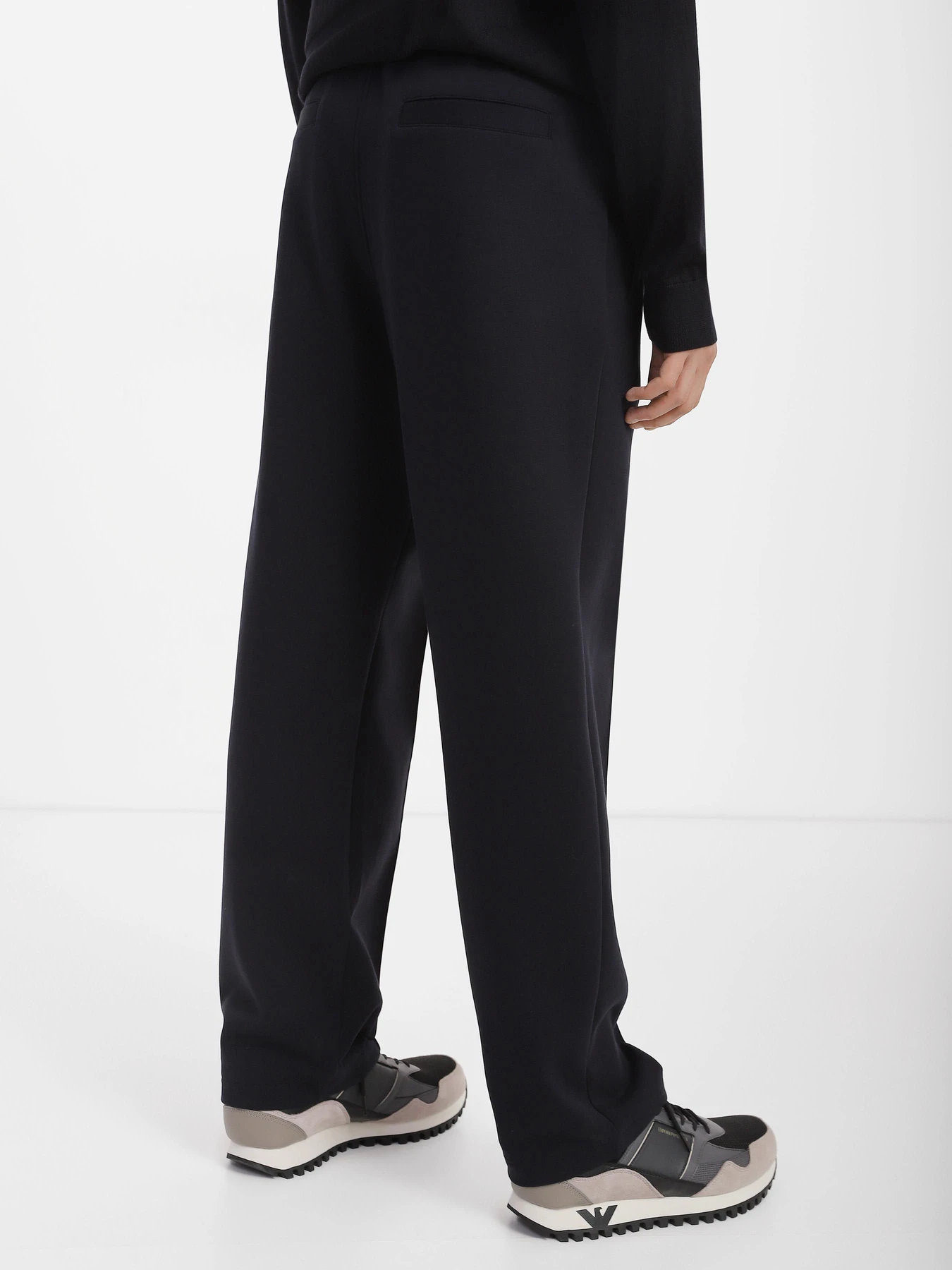 Штани Emporio Armani модель 3R1PZ6-1JHSZ-0920 Штани Emporio Armani модель 3R1PZ6-1JHSZ-0920 Фото