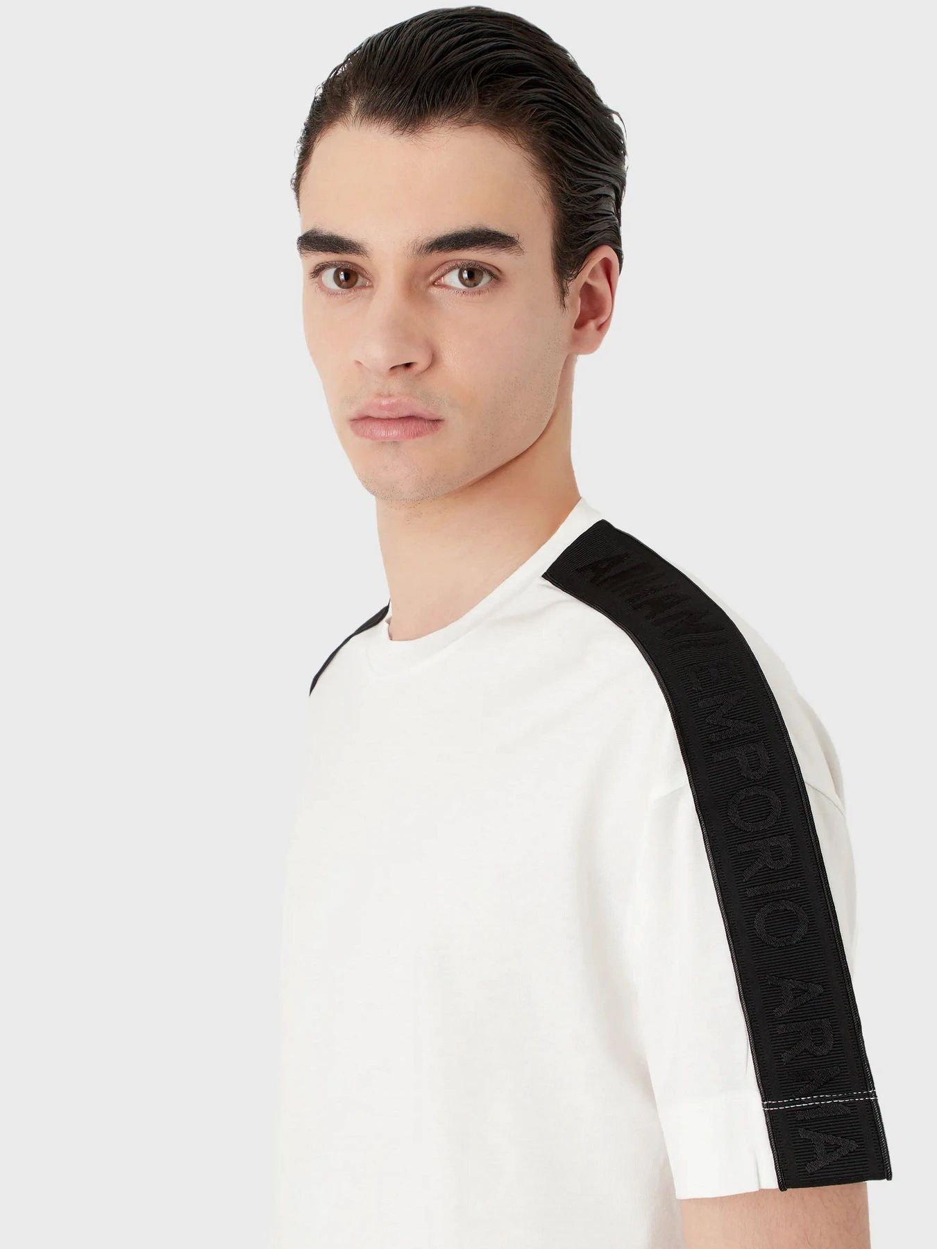 Футболки и поло Emporio Armani модель 3R1TBB-1JUVZ-0101 Футболки и поло Emporio Armani модель 3R1TBB-1JUVZ-0101 Фото