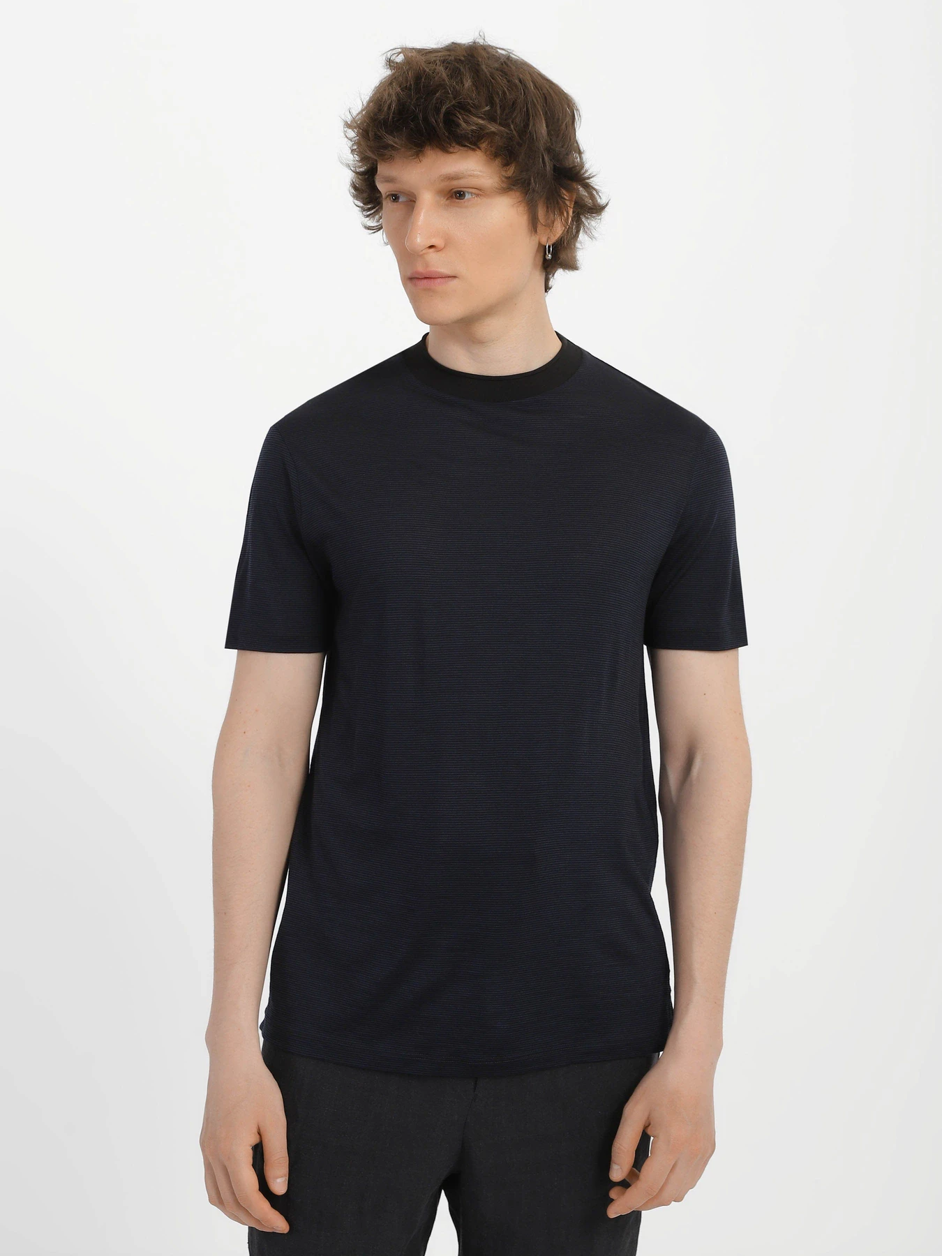 Футболки и поло Emporio Armani модель 3R1T7W-1J16Z-F915 Футболки и поло Emporio Armani модель 3R1T7W-1J16Z-F915 Фото