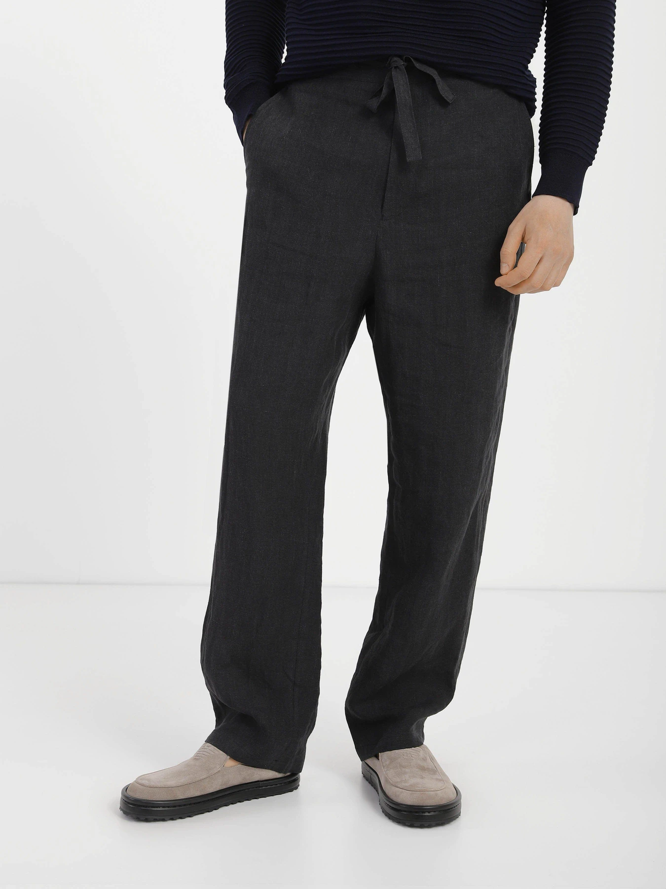 Брюки Emporio Armani модель D41P08-D1448-999 Брюки Emporio Armani модель D41P08-D1448-999 Фото