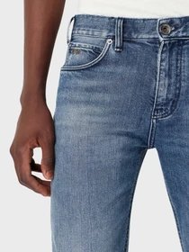 Джинси Emporio Armani J16 модель 3R1J16-1D0FZ-0942 Фото