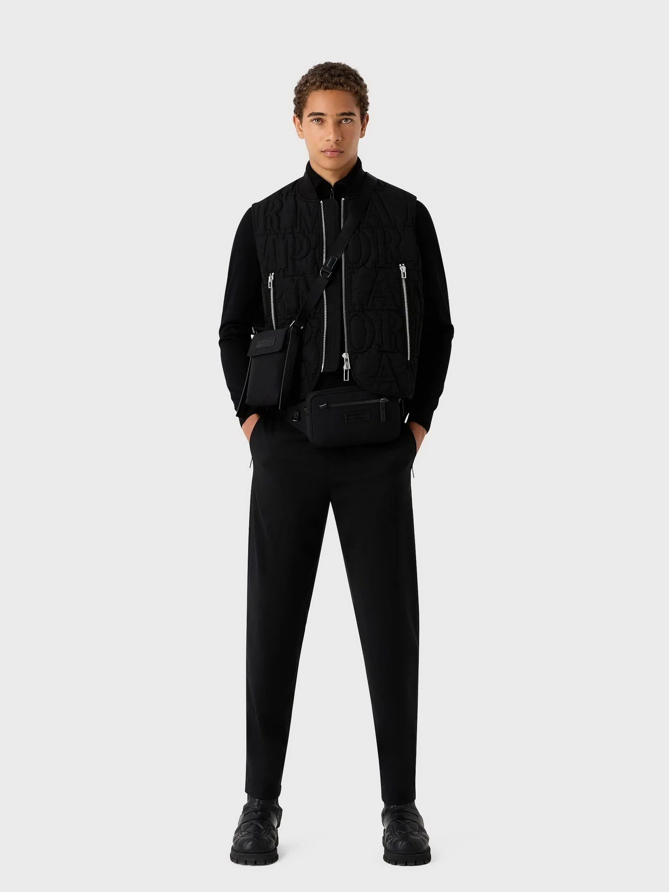 Худи и свитшоты Emporio Armani модель 6R1MXF-1MNFZ-F008 Худи и свитшоты Emporio Armani модель 6R1MXF-1MNFZ-F008 Фото