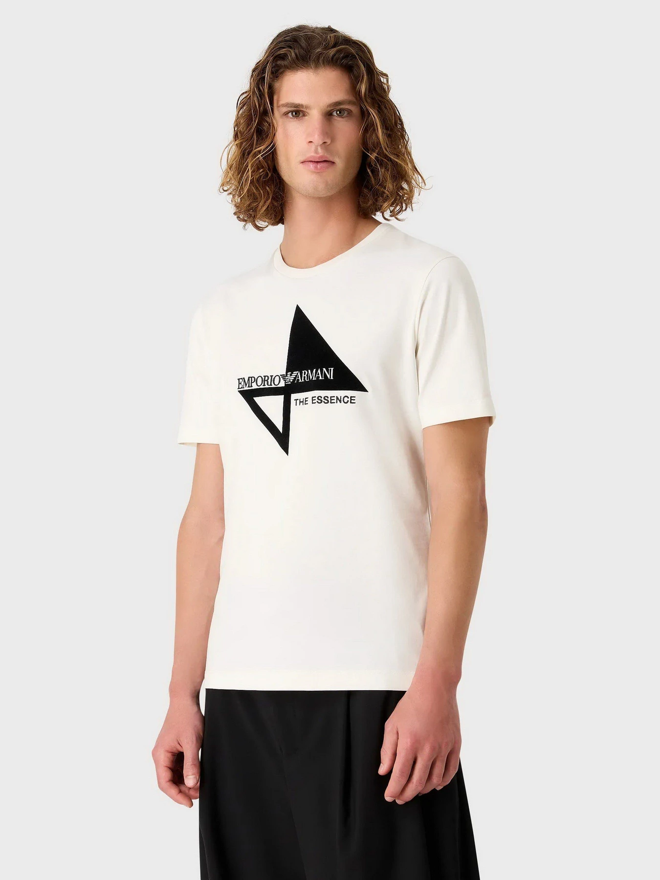 Футболки и поло Emporio Armani модель 6R1T6Q-1J7FZ-0101 Футболки и поло Emporio Armani модель 6R1T6Q-1J7FZ-0101 Фото