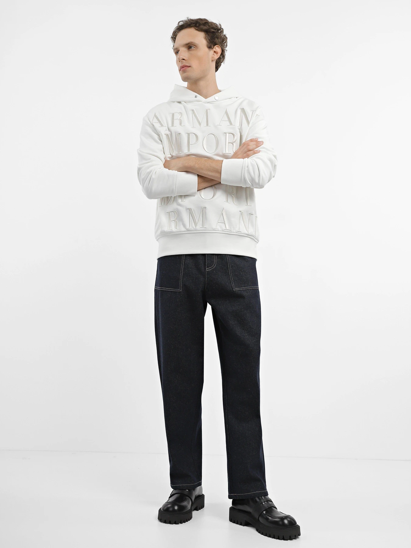 Худи и свитшоты Emporio Armani модель 6R1MCR-1JWPZ-0101 Худи и свитшоты Emporio Armani модель 6R1MCR-1JWPZ-0101 Фото