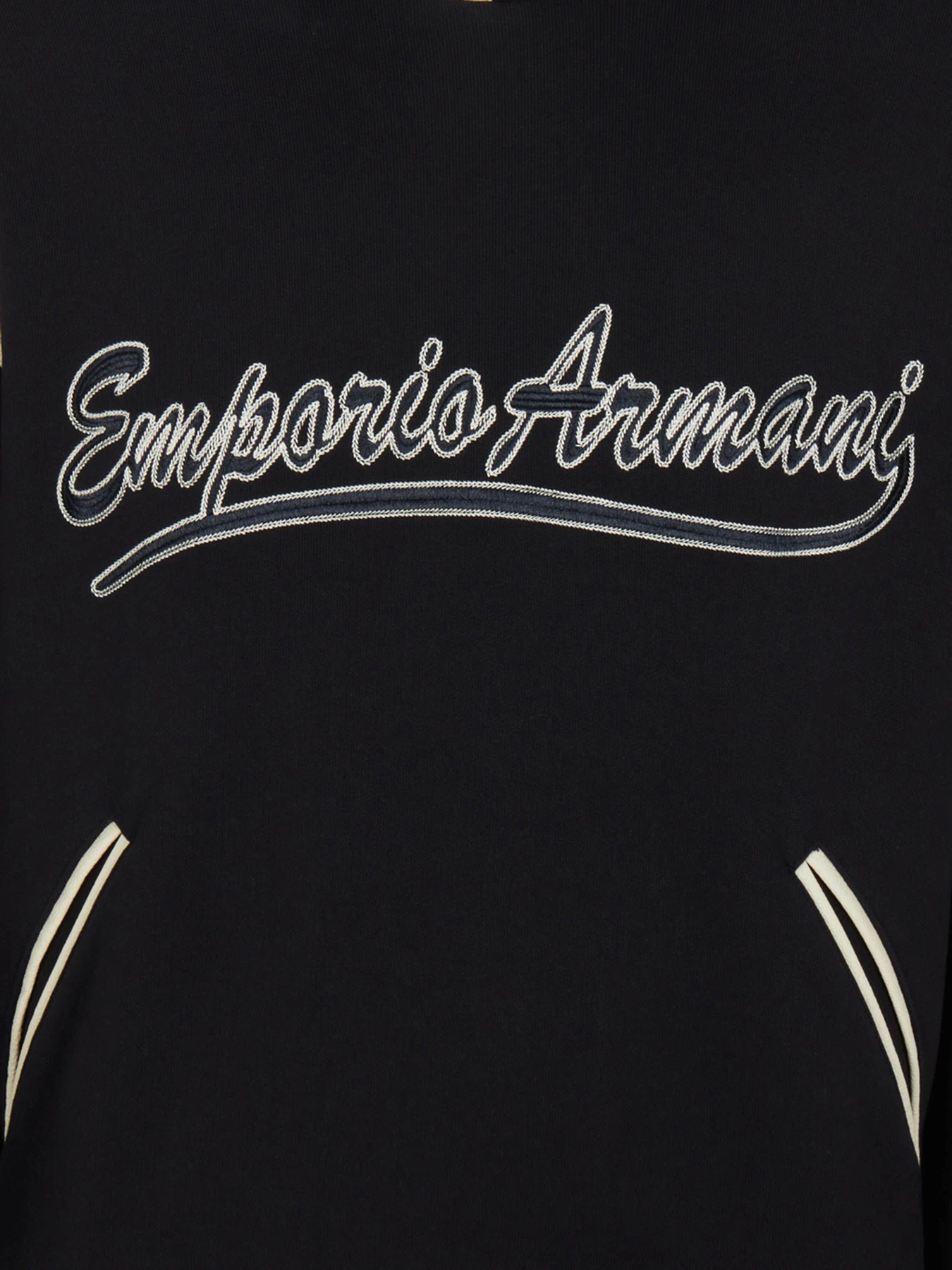 Худи и свитшоты Emporio Armani модель 6R1MG1-1JWPZ-0920 Худи и свитшоты Emporio Armani модель 6R1MG1-1JWPZ-0920 Фото