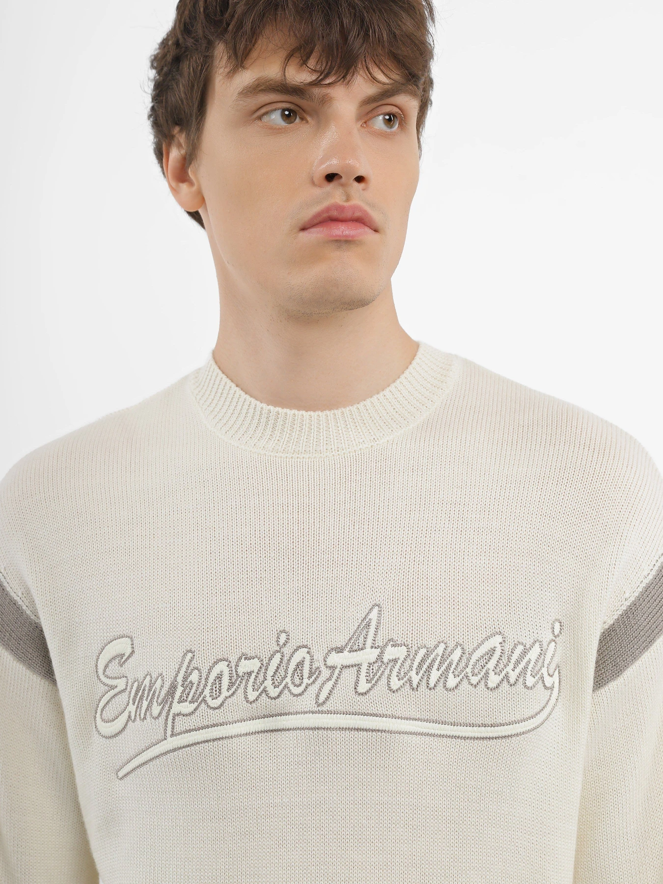 Свитры и кардиганы Emporio Armani модель 6R1MXA-1MFUZ-0128 Свитры и кардиганы Emporio Armani модель 6R1MXA-1MFUZ-0128 Фото