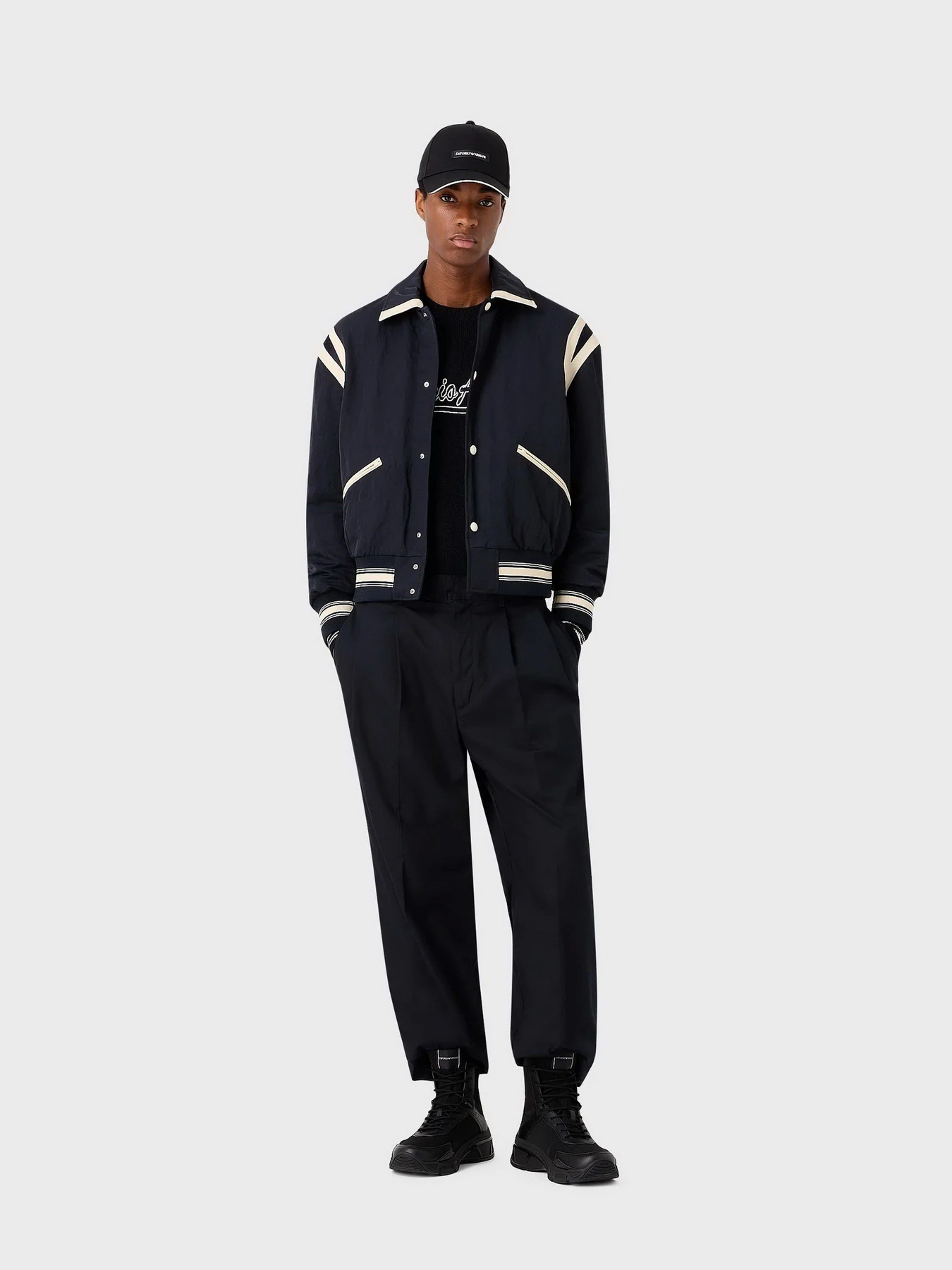 Свитры и кардиганы Emporio Armani модель 6R1MXA-1MFUZ-0920 Фото