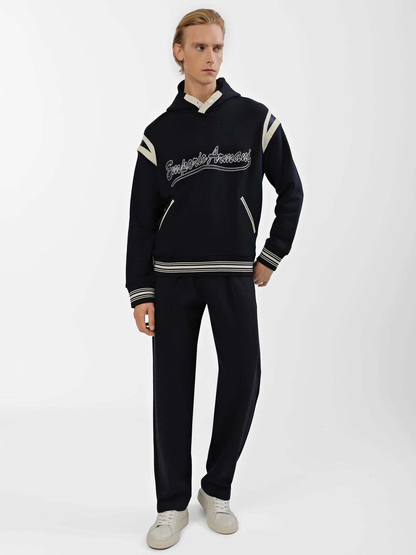 Штани Emporio Armani модель 6R1PU2-1JHSZ-0920 Штани Emporio Armani модель 6R1PU2-1JHSZ-0920 Фото