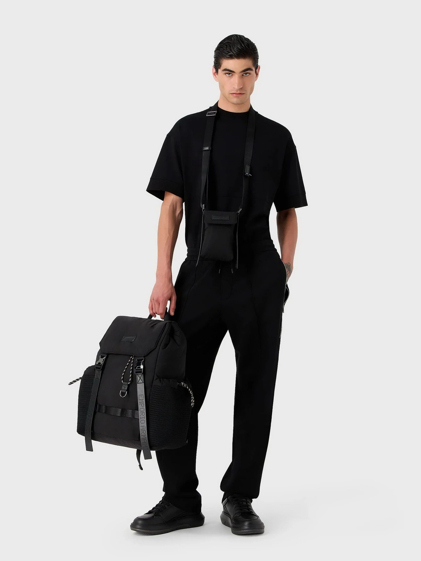 Брюки Emporio Armani модель 6R1PU2-1JHSZ-0999 Фото