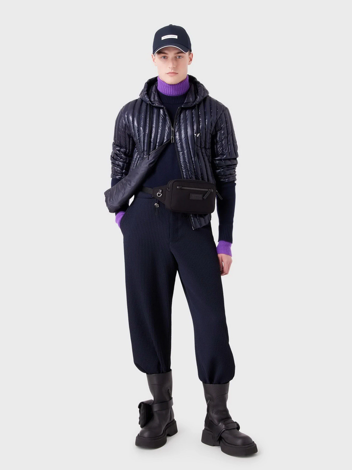 Куртки и дубленки Emporio Armani модель 6R1B79-1NKZZ-0920 Куртки и дубленки Emporio Armani модель 6R1B79-1NKZZ-0920 Фото