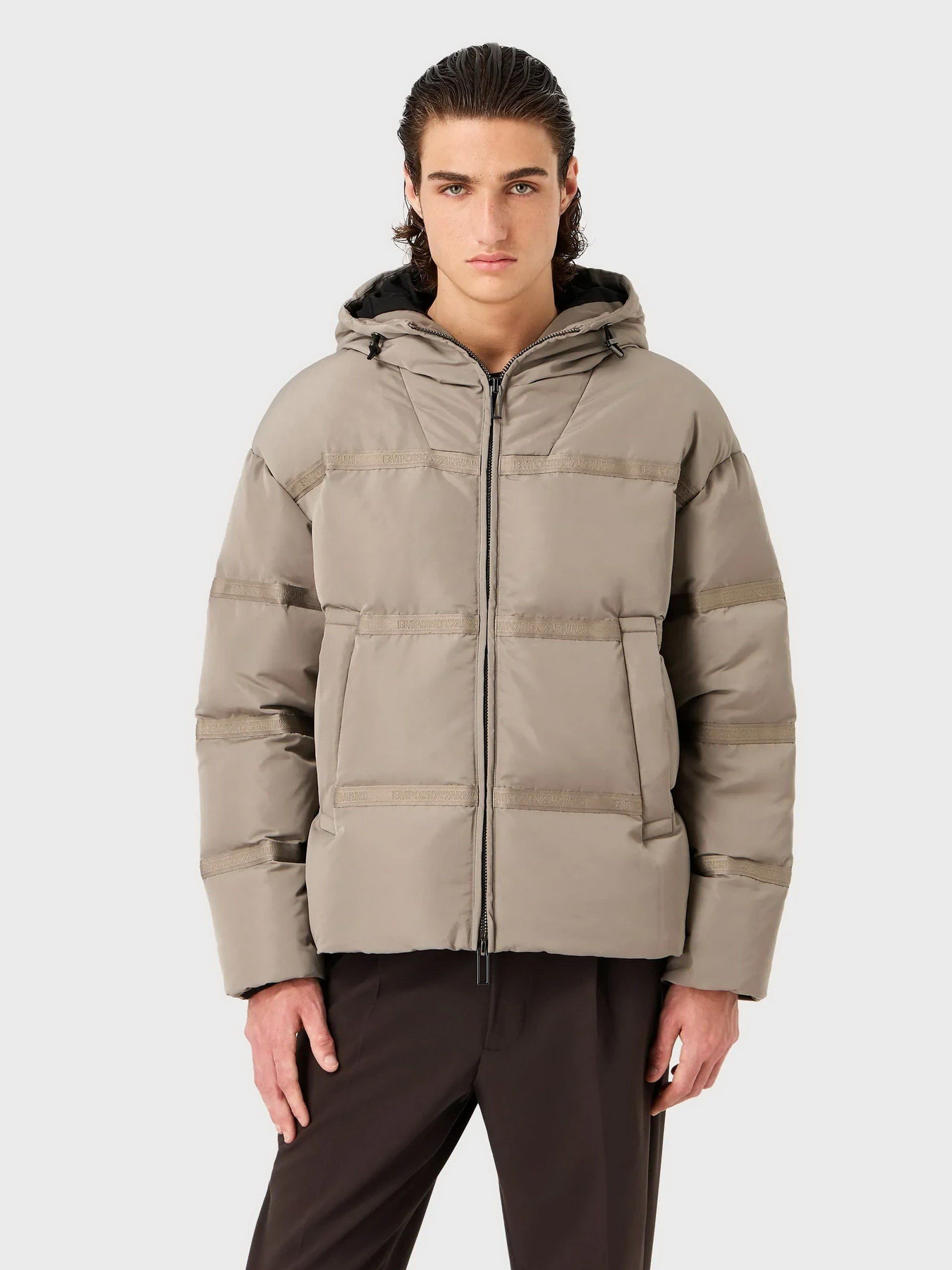 Куртки и дубленки Emporio Armani модель 6R1B90-1NCFZ-0643 Фото